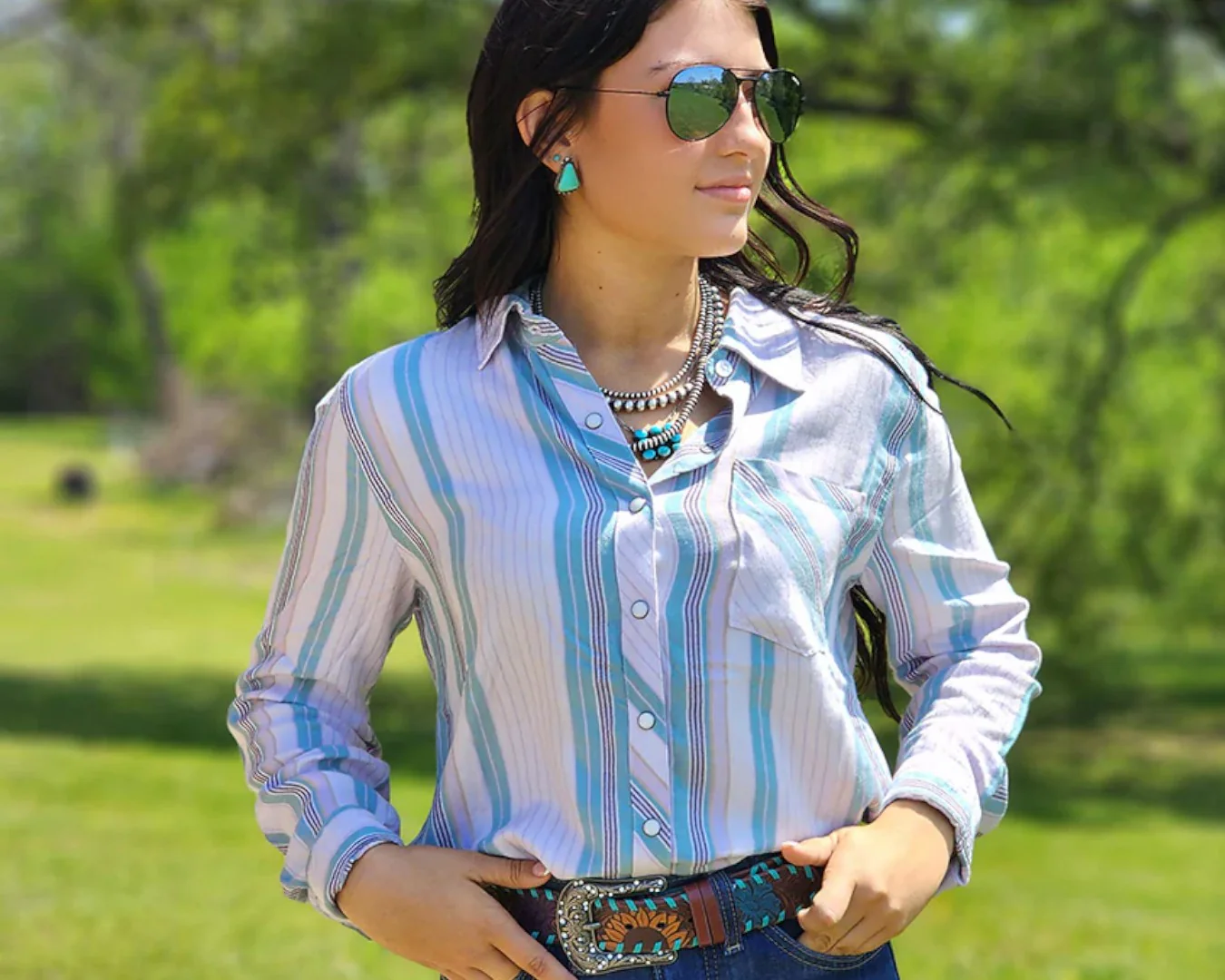 Cinch Women's Retro Lilac Stripe Pearl Snap Shirt - Image 2