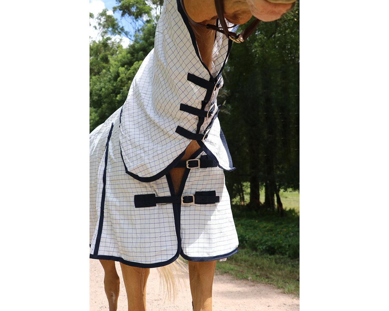 GG Australia Tear-Stop Horse Rug Combo - White/Navy - Image 3