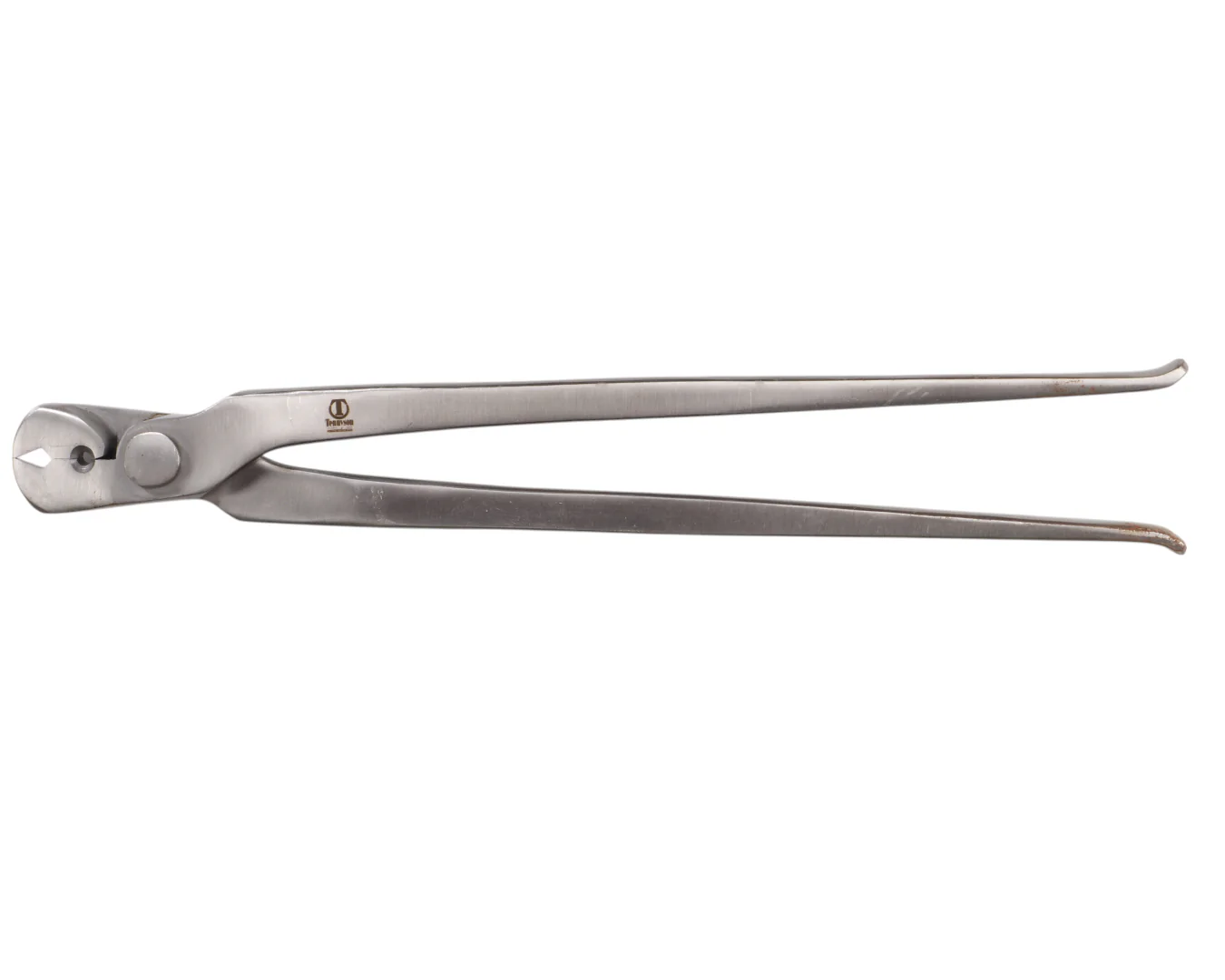 Tennyson Crease Nail Puller - Image 3