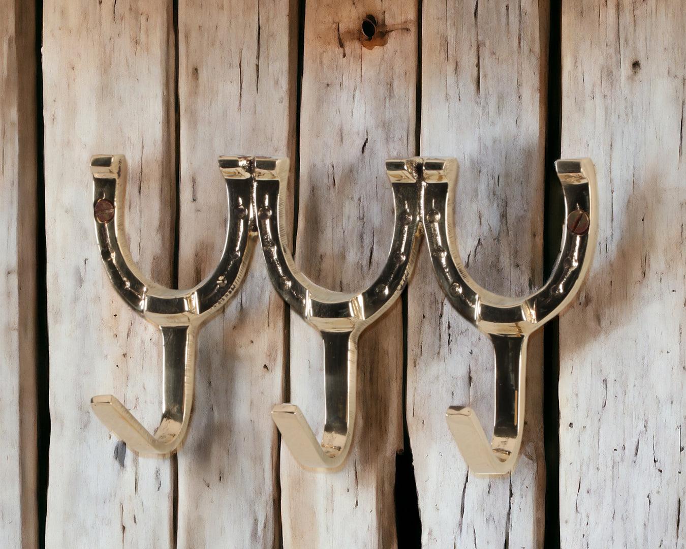 Three Horseshoes Brass Hook - Image 4